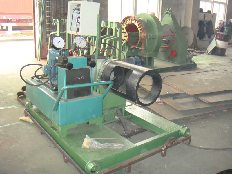 China Top Selling Competitive Price Tension Jack Machine With Oil Pump Supplier Made in China