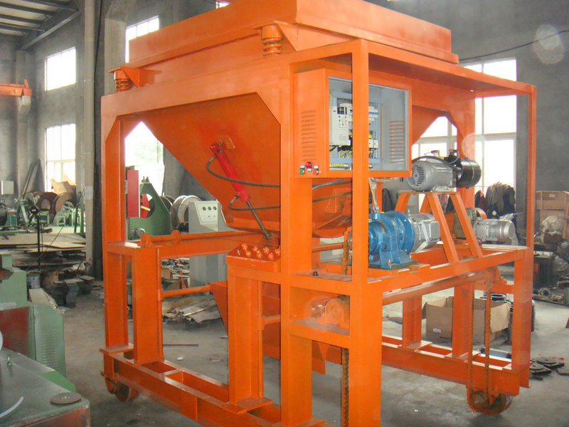 China Top Selling Competitive Price Concrete Pile Feeding Machine Supplier Made in China